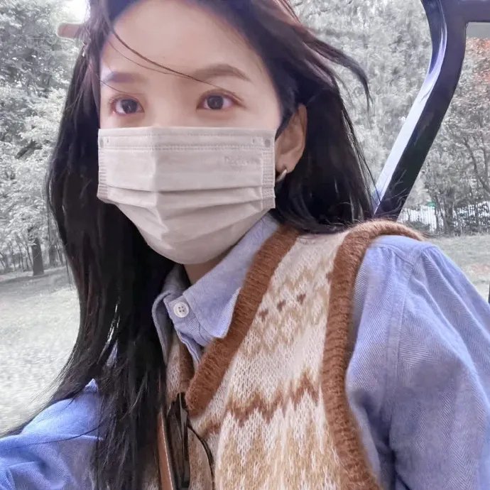 爱要拐几个弯才来